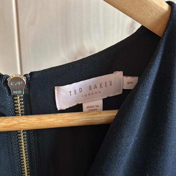Ted baker size 1 dress. - Picture 5 of 5